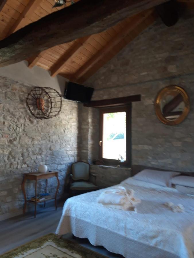 Segarati Relax La Romantica Rocca di Varsi Exterior foto