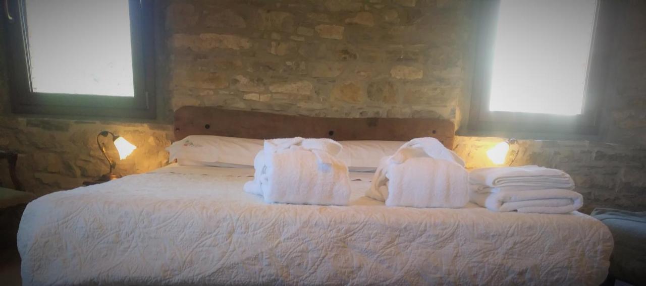 Segarati Relax La Romantica Rocca di Varsi Exterior foto